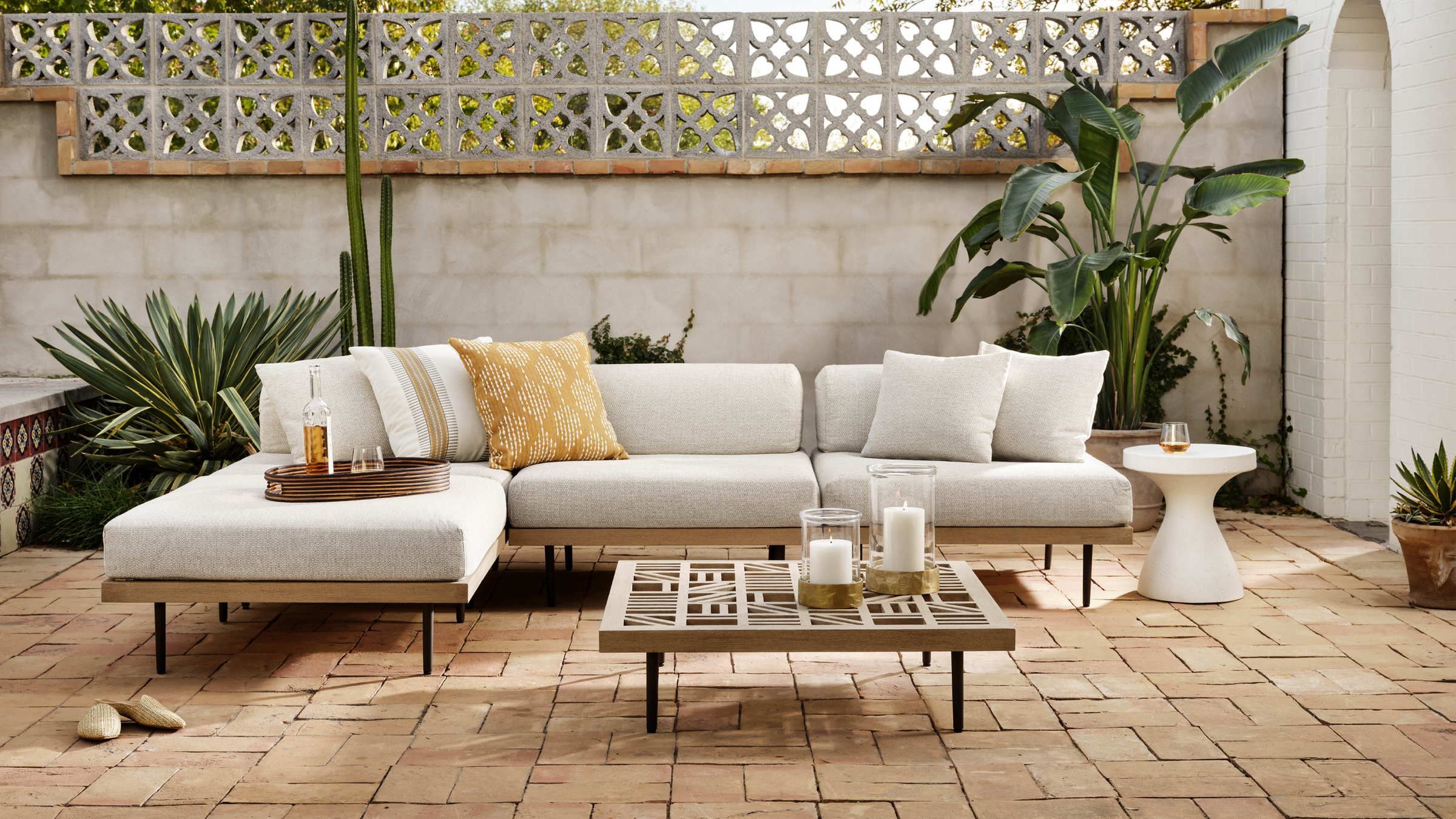 All Outdoor Decor