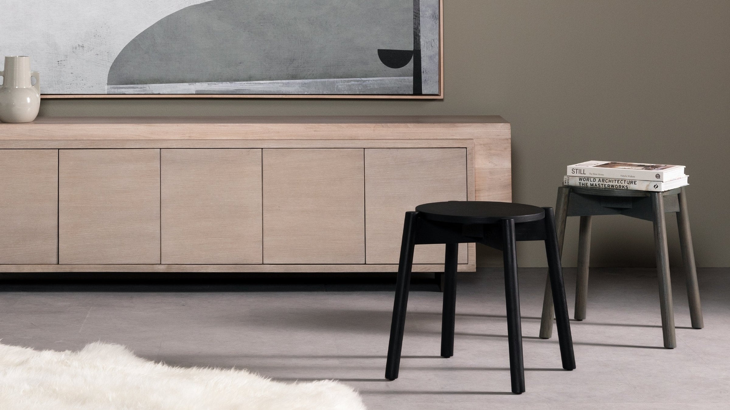 Stools & Ottomans