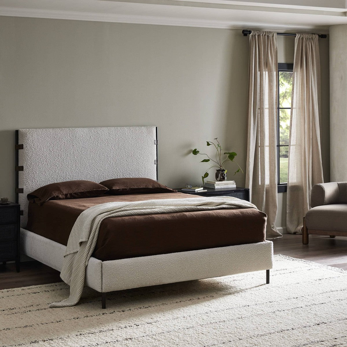 Anderson Bed - Knoll Natural - Queen