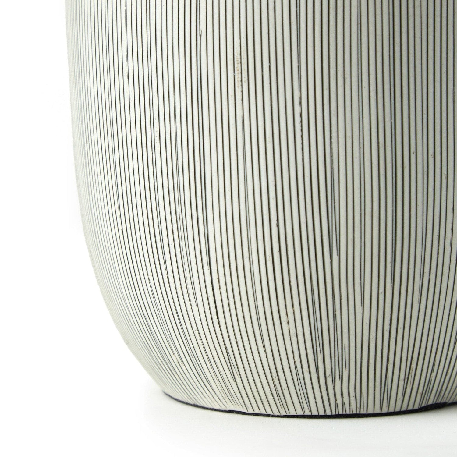 Ombak Table Lamp - Black & White Grid Porcelain Ceramic
