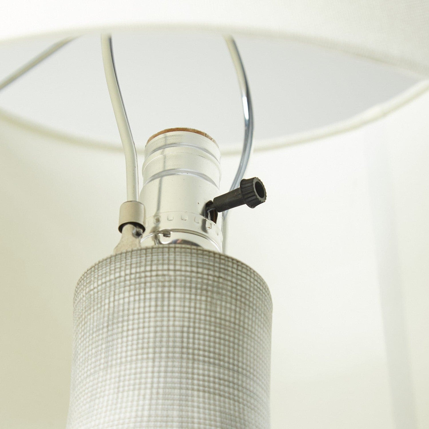 Ombak Table Lamp - Black & White Grid Porcelain Ceramic