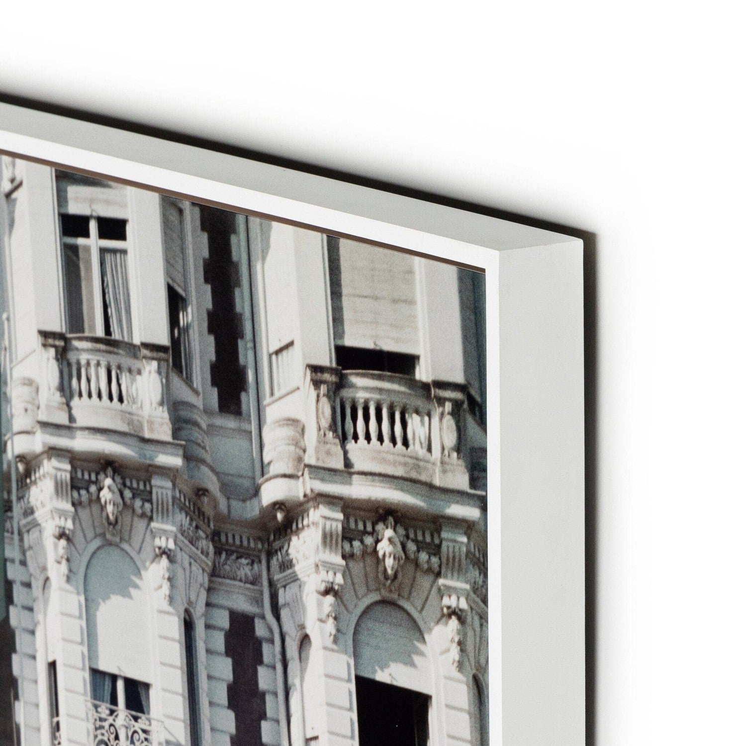 Carlton Hotel by Slim Aarons - White Maple Floater