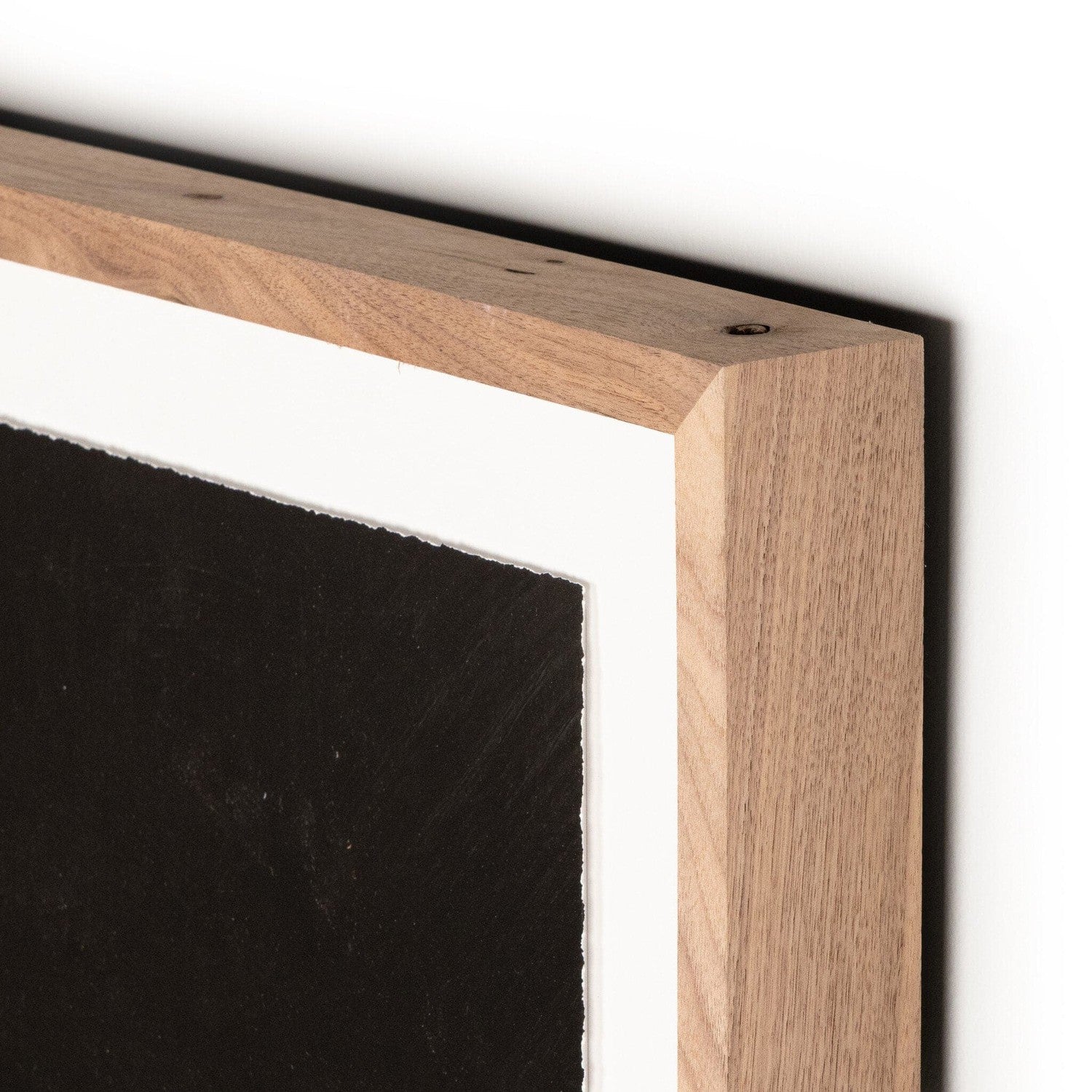 Nero by Dan Hobday - Rustic 2.5 Walnut