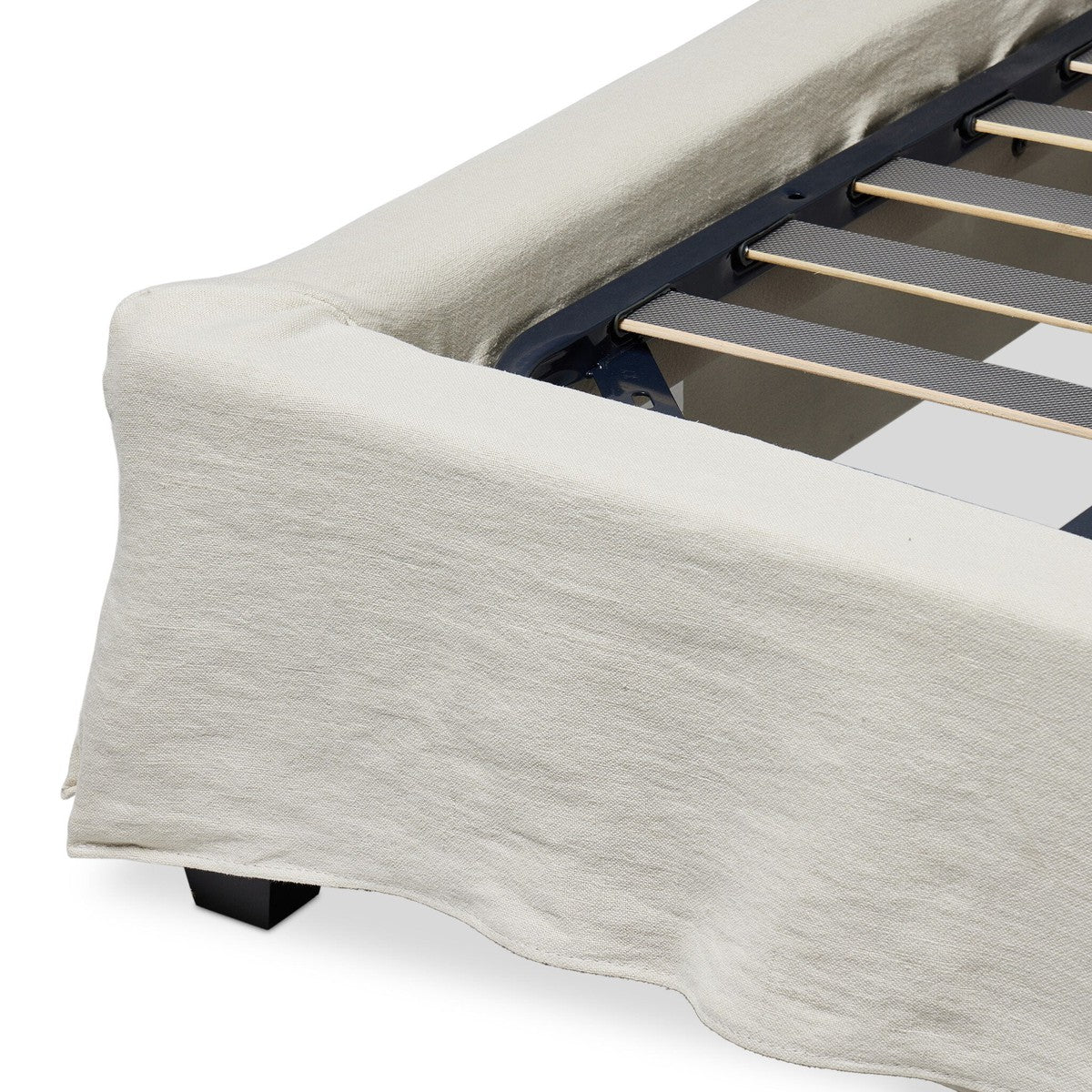 Meryl Slipcover Bed - Broadway Mist - Queen