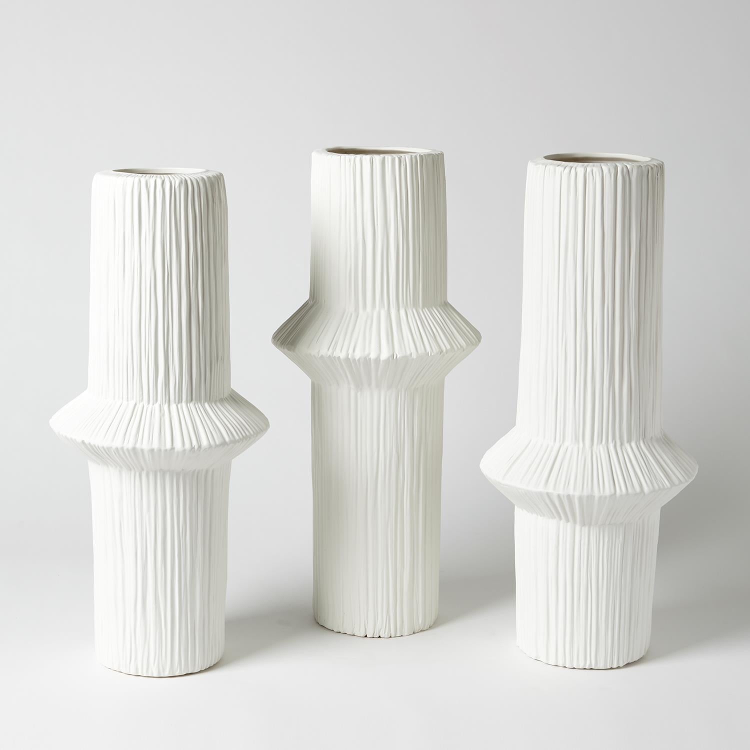 Ascending Ring Vase-Global Views-GVSA-7.30133-VasesLow-1-France and Son