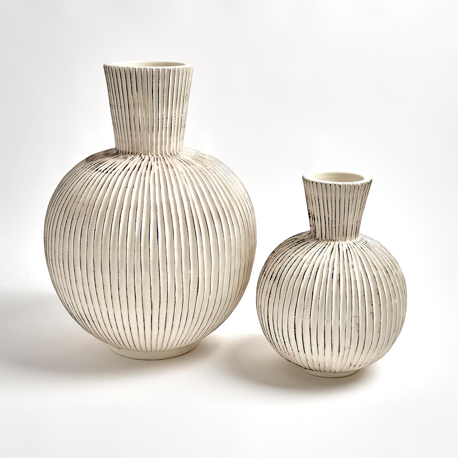 Furrow Sphere Vase-Global Views-GVSA-7.30140-VasesLarge-1-France and Son