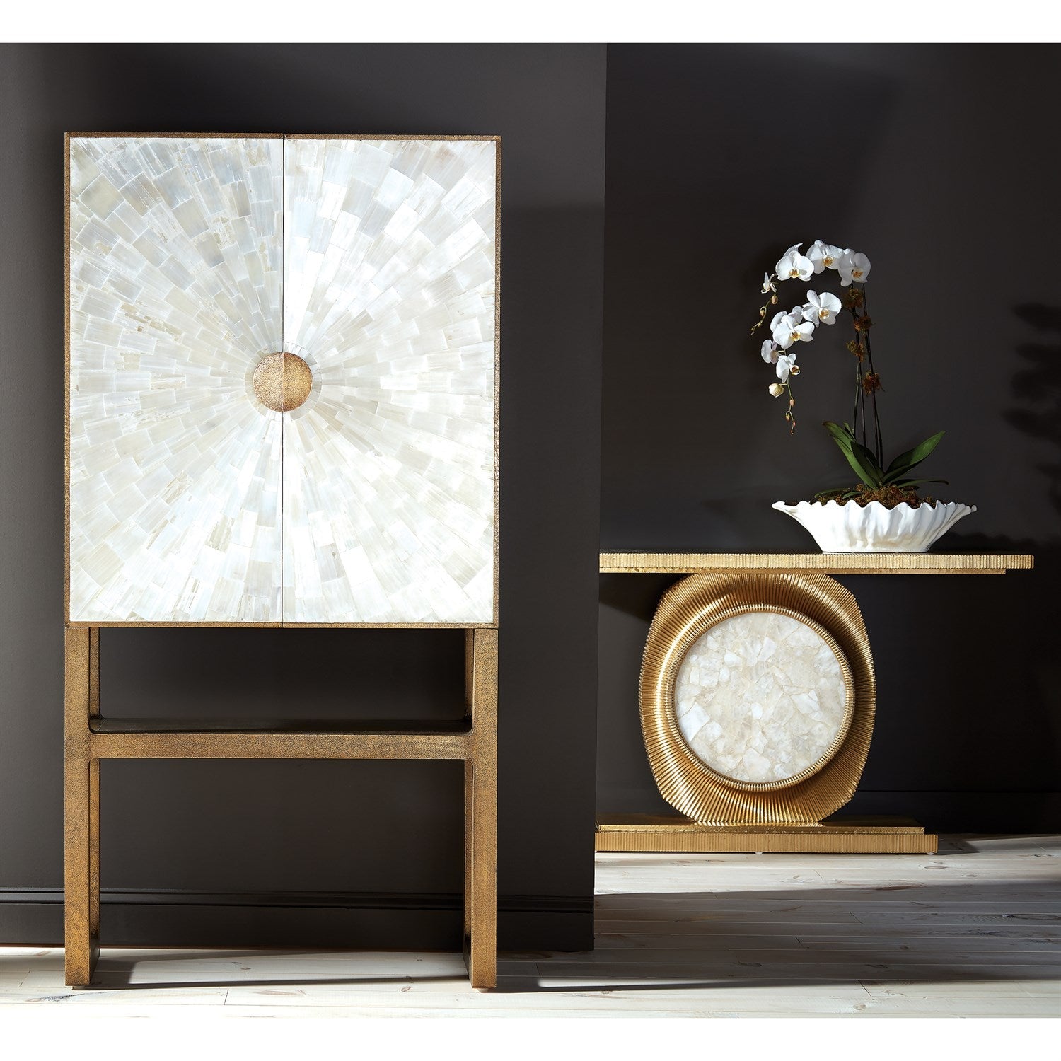 Opera Fluted Console - Brass w/Quartz Insert-Global Views-GVSA-7.90569-Console Tables-3-France and Son