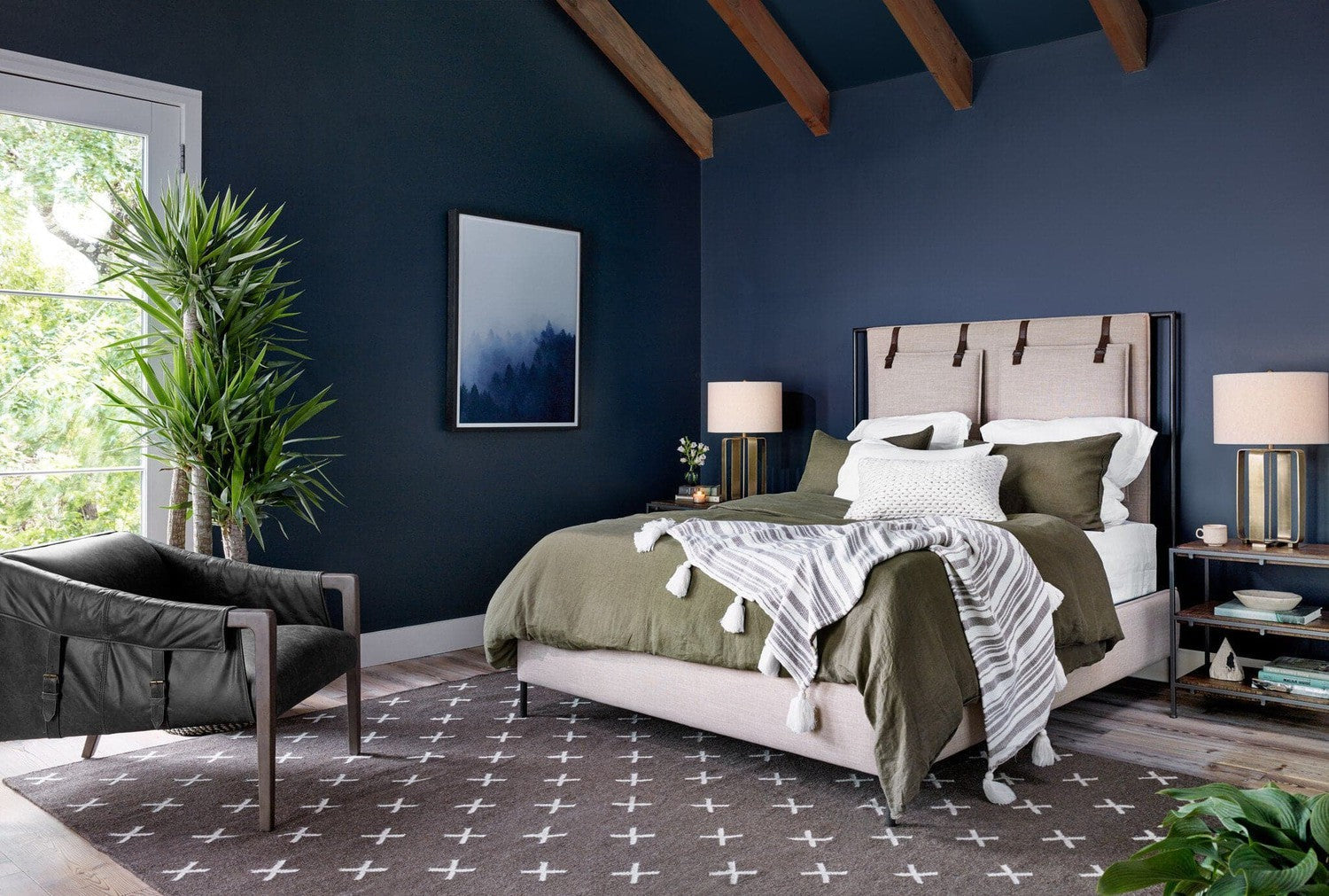 Leigh Upholstered Bed - Palm Ecru - Queen