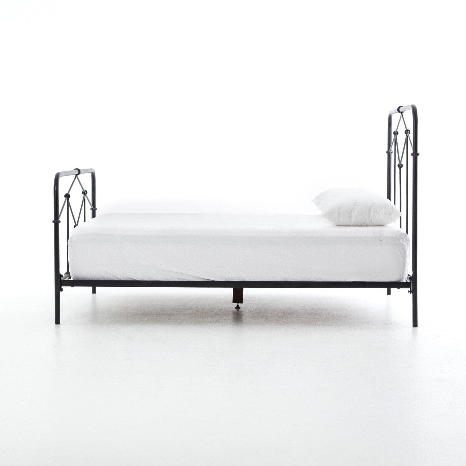 Casey Bed - Sandblasted Vintage Black - Queen