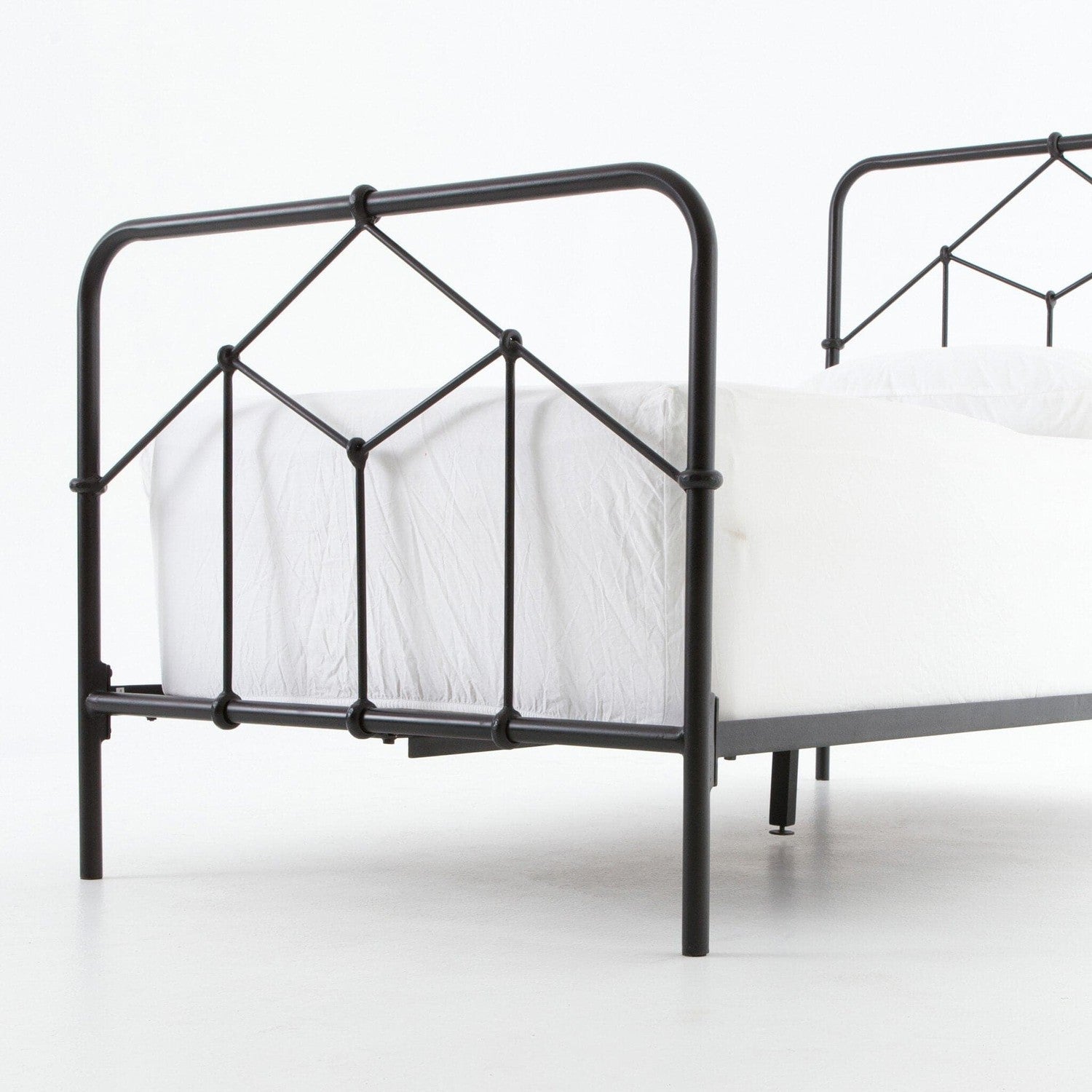 Casey Bed - Sandblasted Vintage Black - Twin