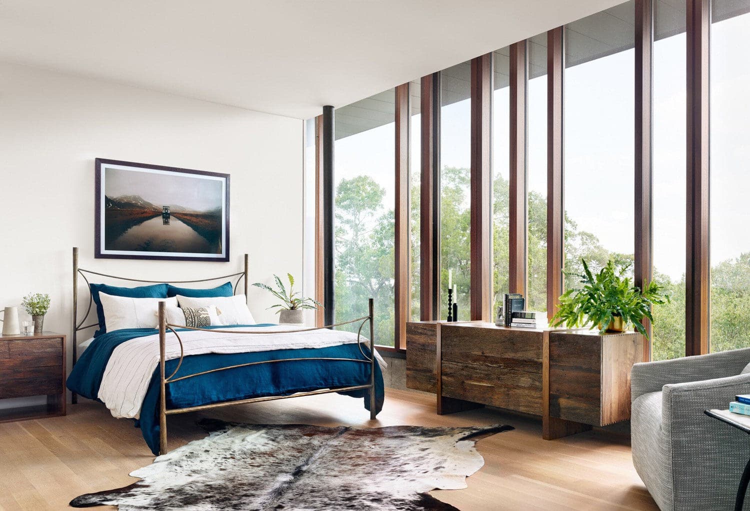 Westwood Bed - Antique Brass - Queen