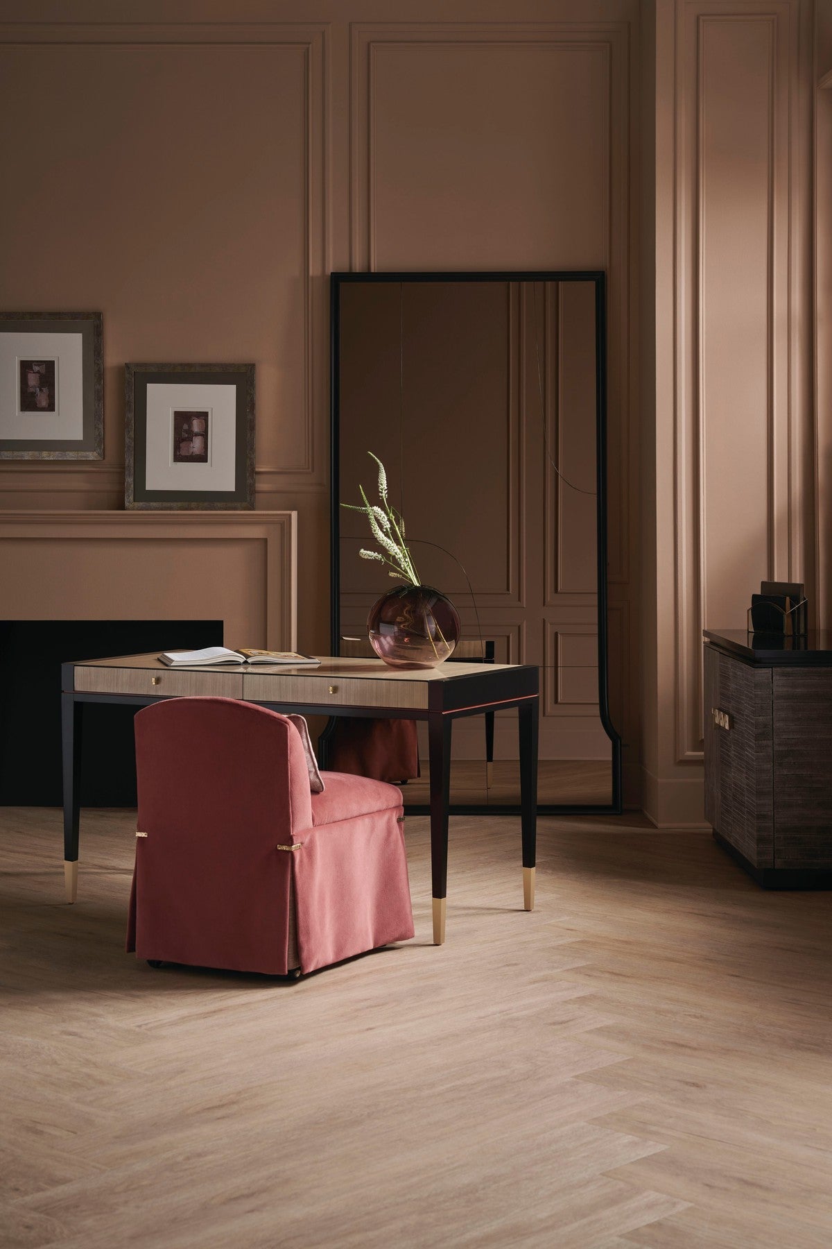 Nigiri  - Brown, Black, Gold