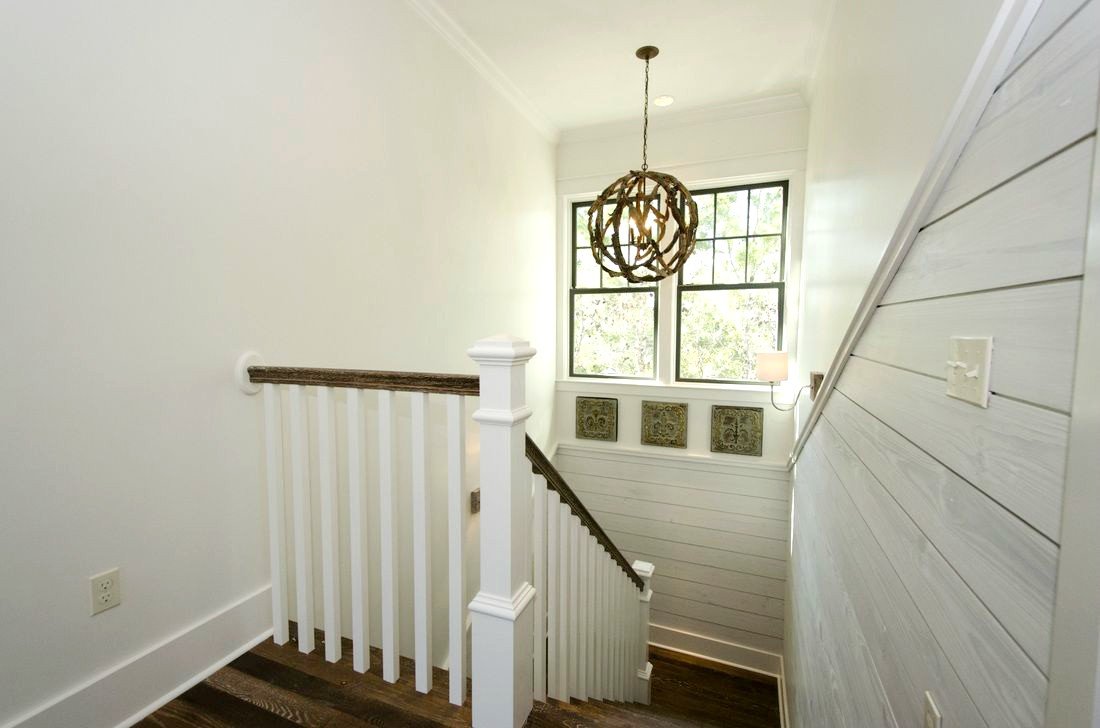 Stop and Stair: The Best Ways to Bring Style to Your Stairs