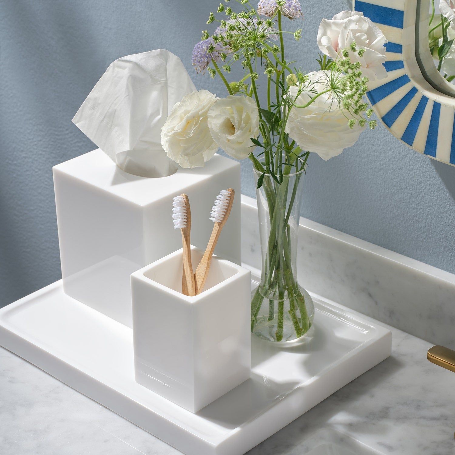 Vail, White Gloss, Nested Trays, Rectangular Straight, Resin, S/2