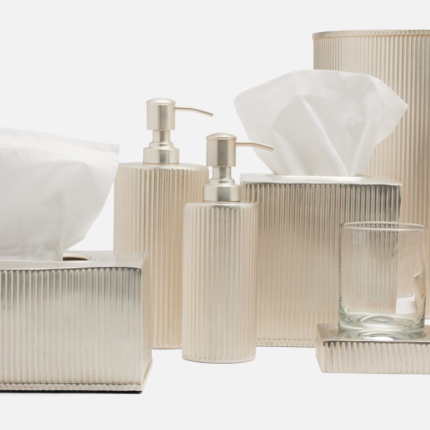 Redon,Matte Silver, Soap Pump, Round Straight, Ribbed Metal