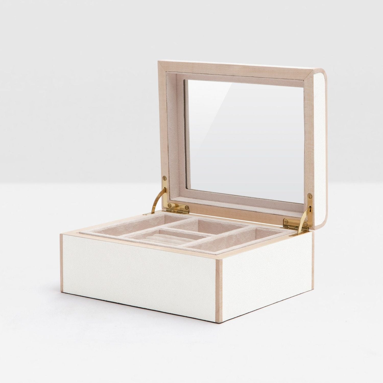 Rennes, Snow, Jewelry Box, Medium, Realistic Faux Shagreen