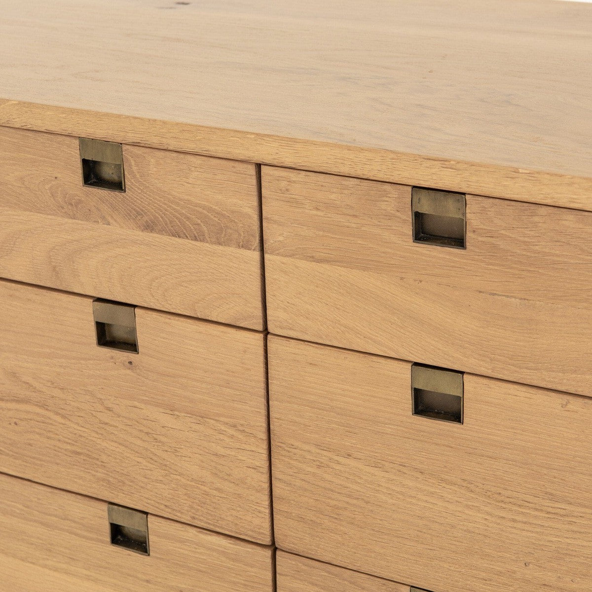 Carlisle 6 Drawer Dresser - Natural Oak