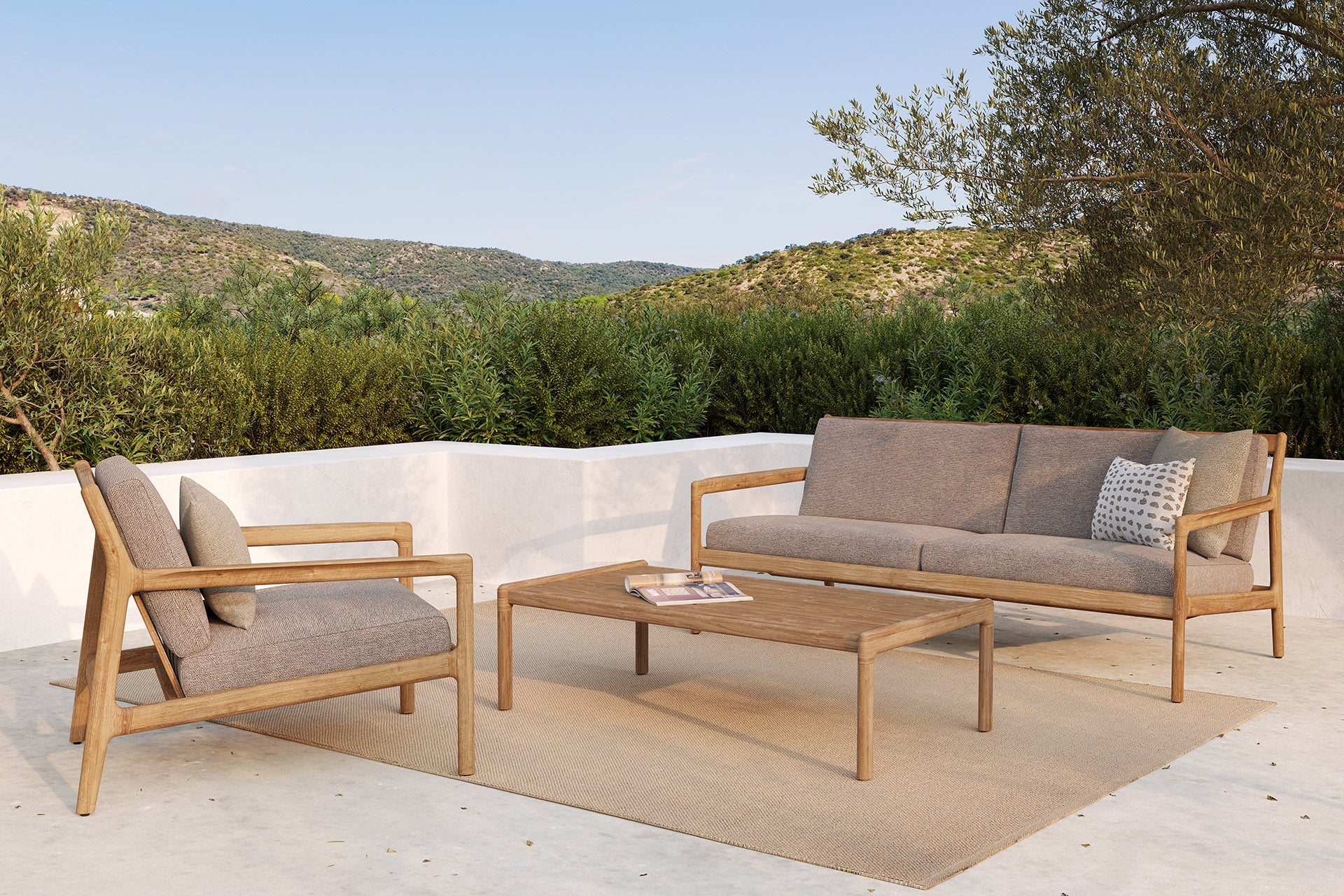 Nomad Indoor/Outdoor Rug - Tan