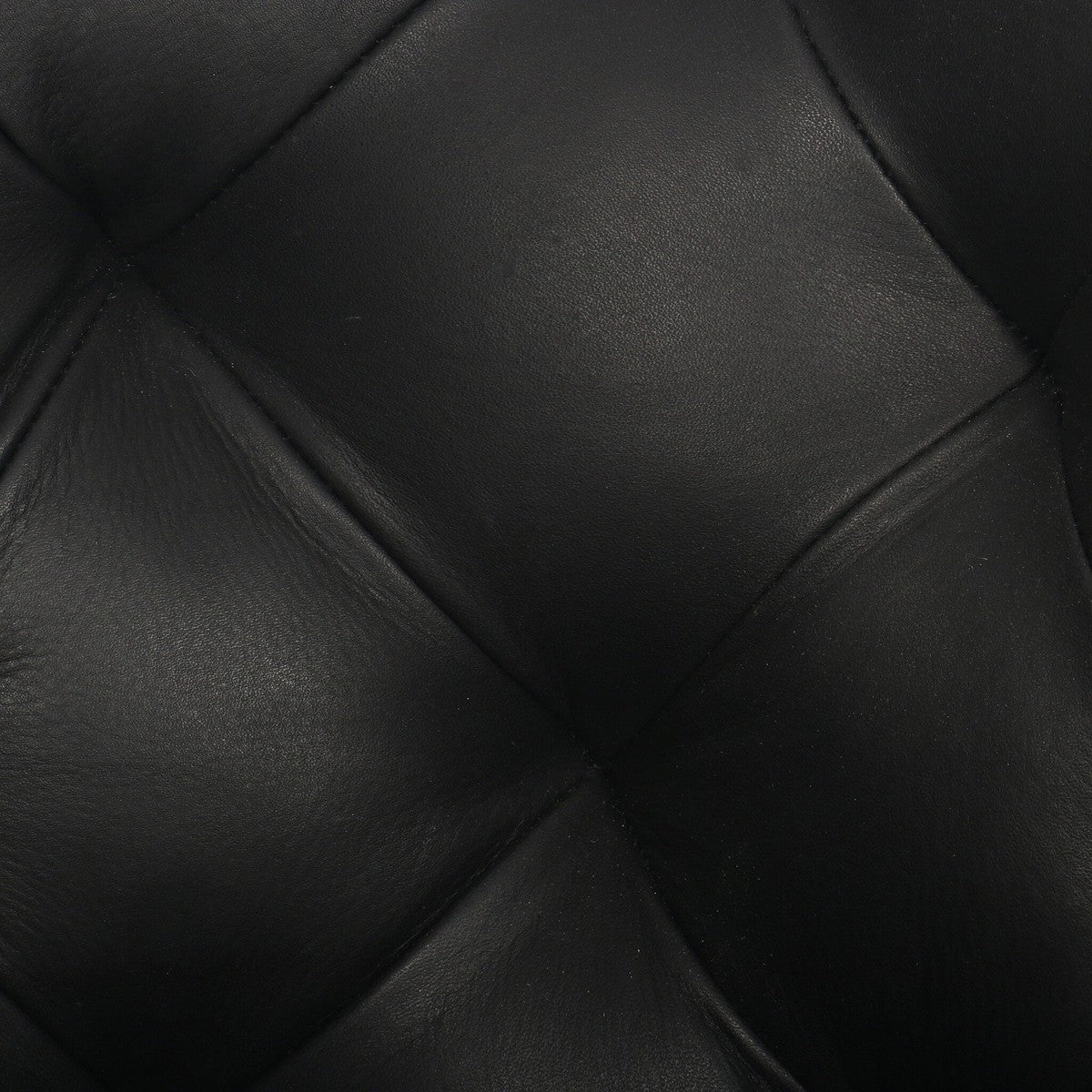 Hanover Swivel Chair - Heirloom Black