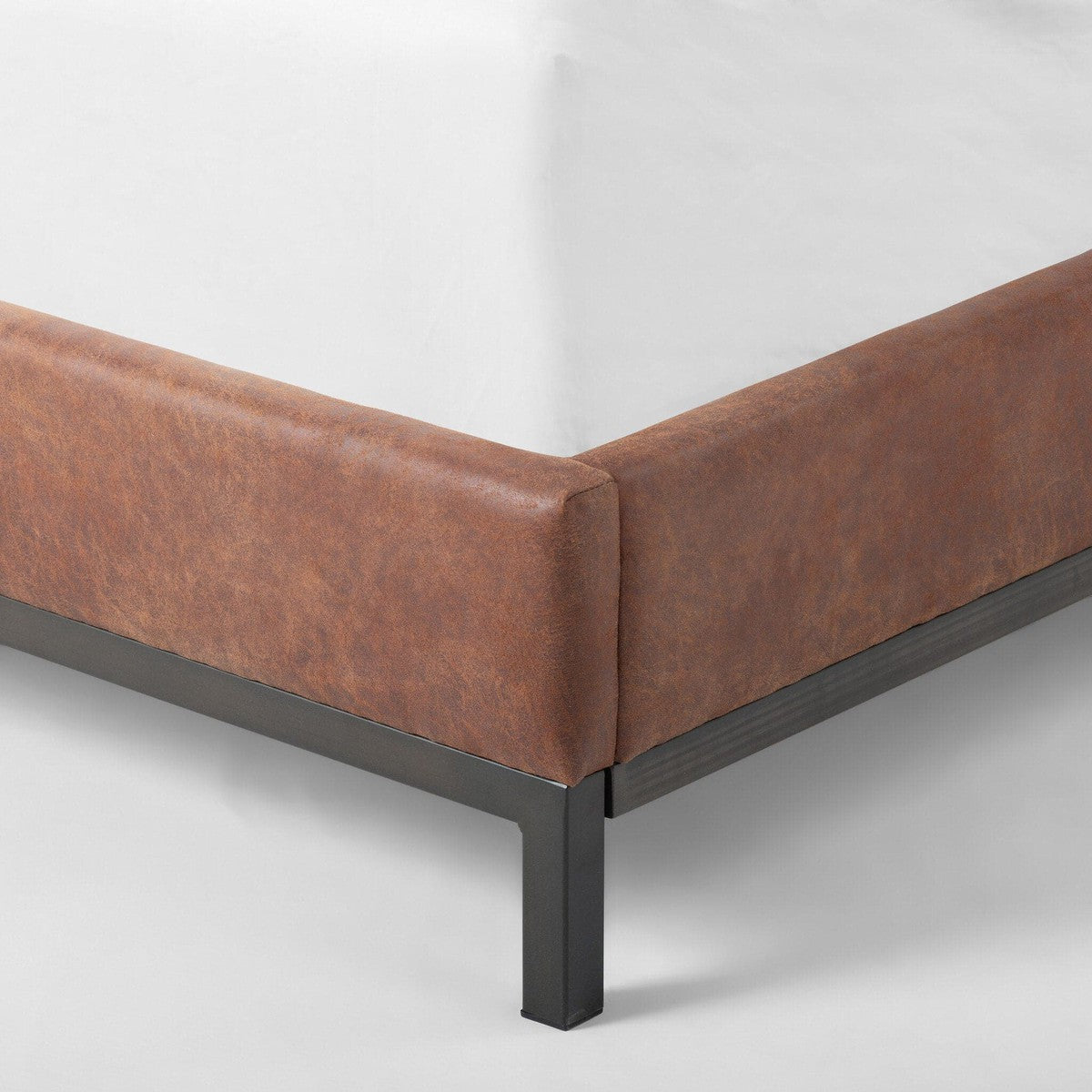 Newhall Bed - 55" - Vintage Tobacco- King