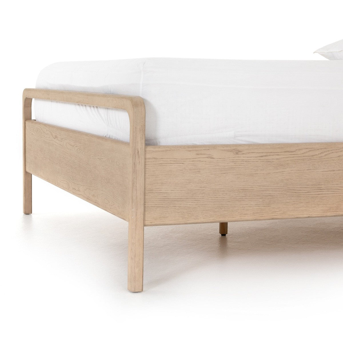 Rosedale Bed - Chaps Sand - Queen