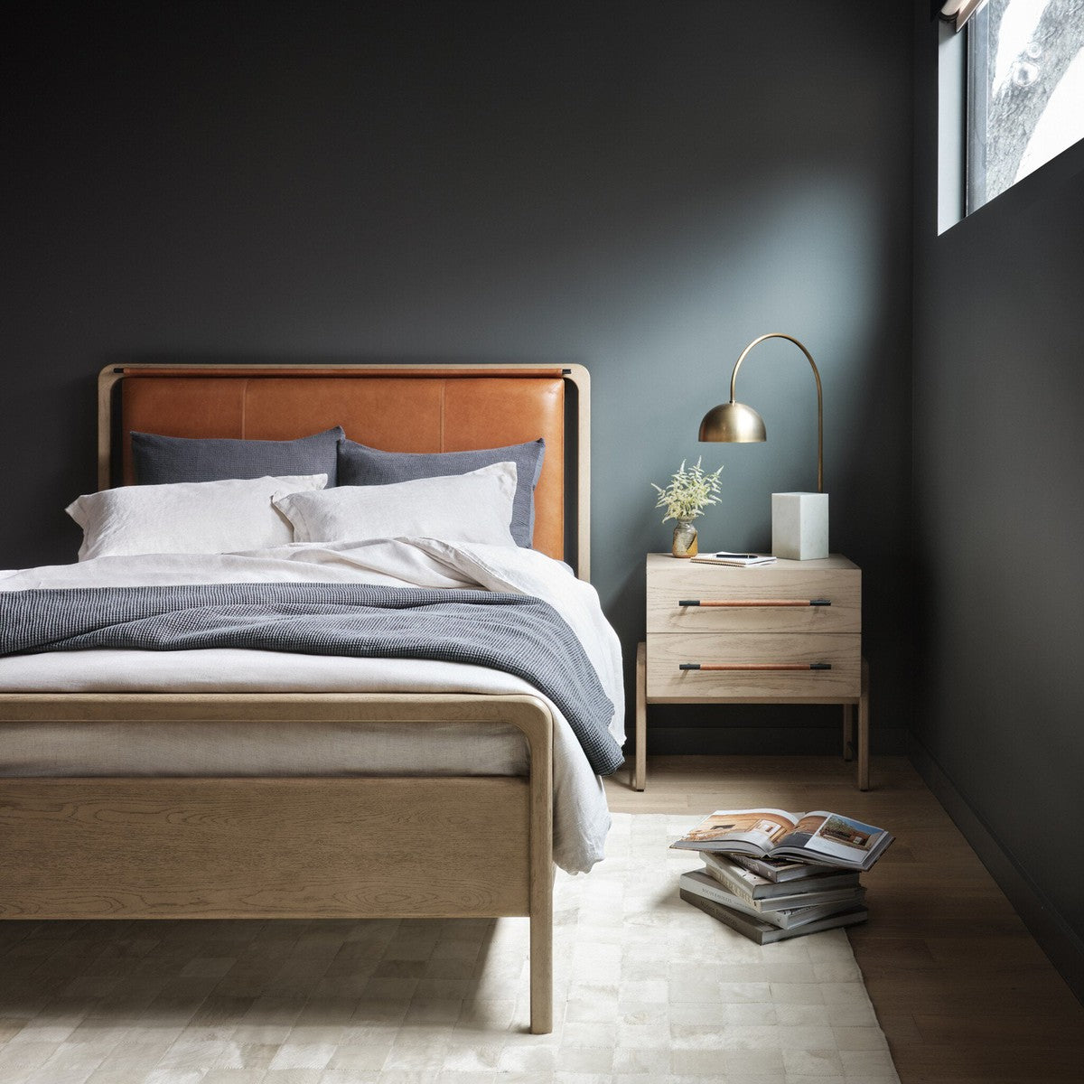 Rosedale Bed - Chaps Sand- King