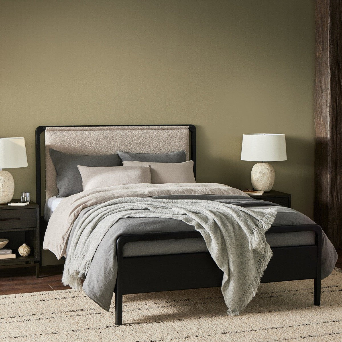Rosedale Bed - Knoll Sand - Queen