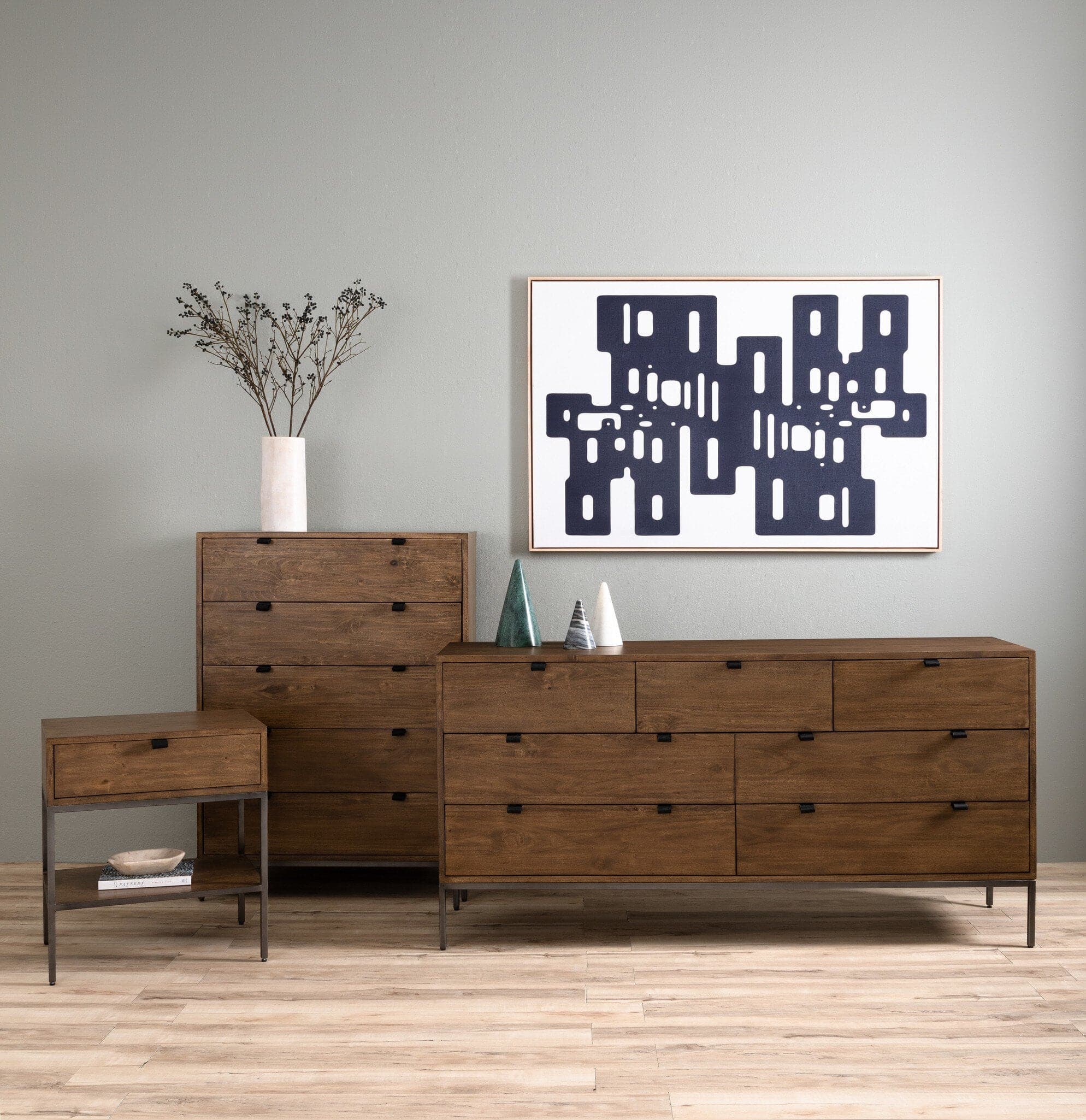 Trey 7 Drawer Dresser - Auburn Poplar