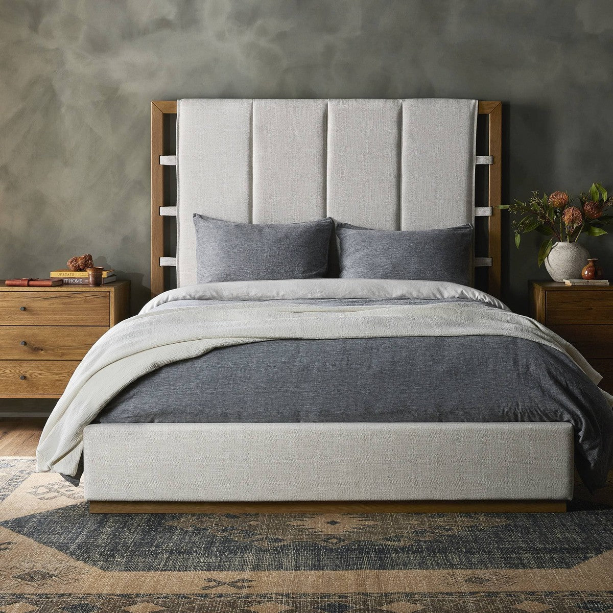 Barnett Bed - Dover Crescent - Queen