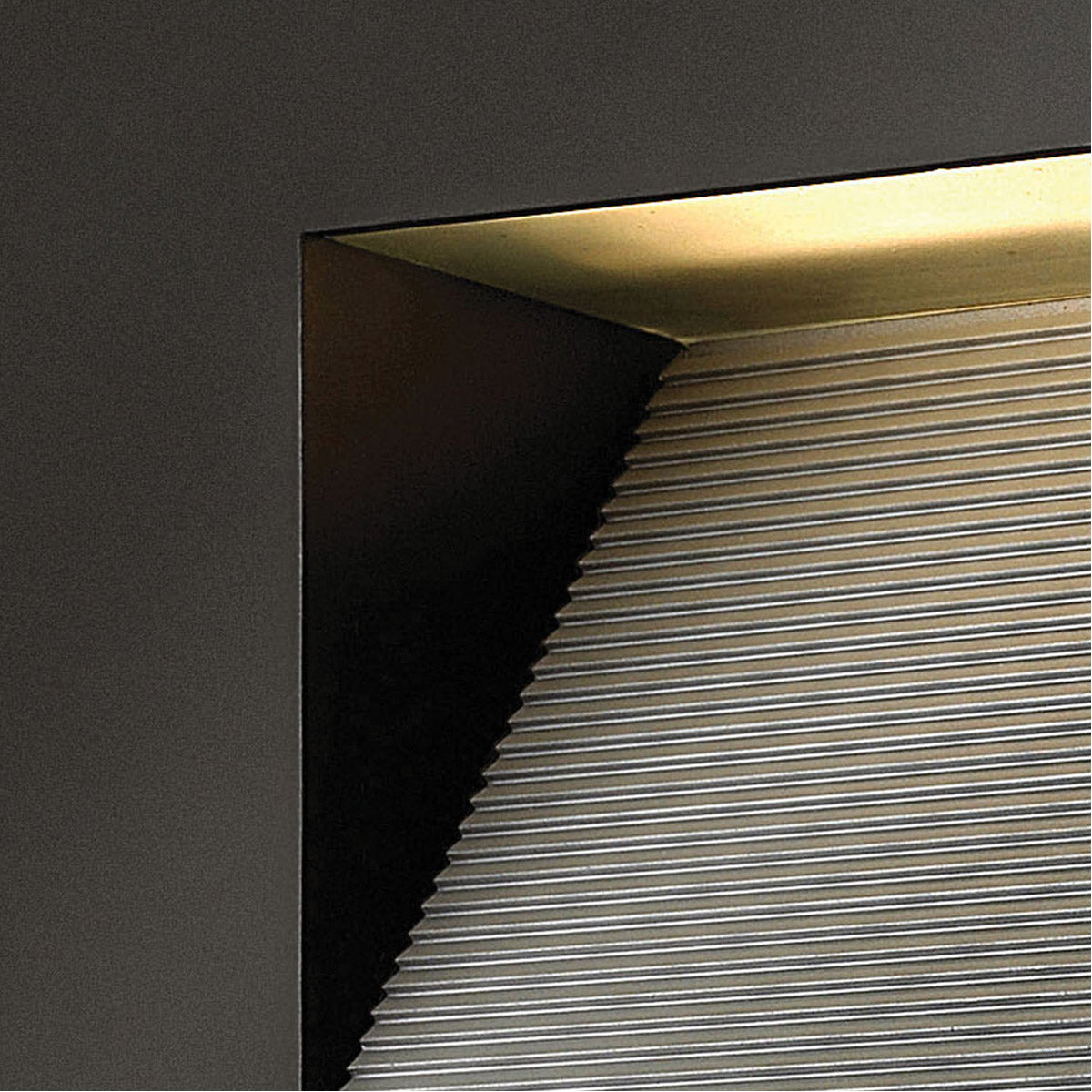 Outdoor Luna Wall Sconce-Hinkley Lighting-HINKLEY-1647TT-LED-Outdoor LightingTitanium-4-France and Son