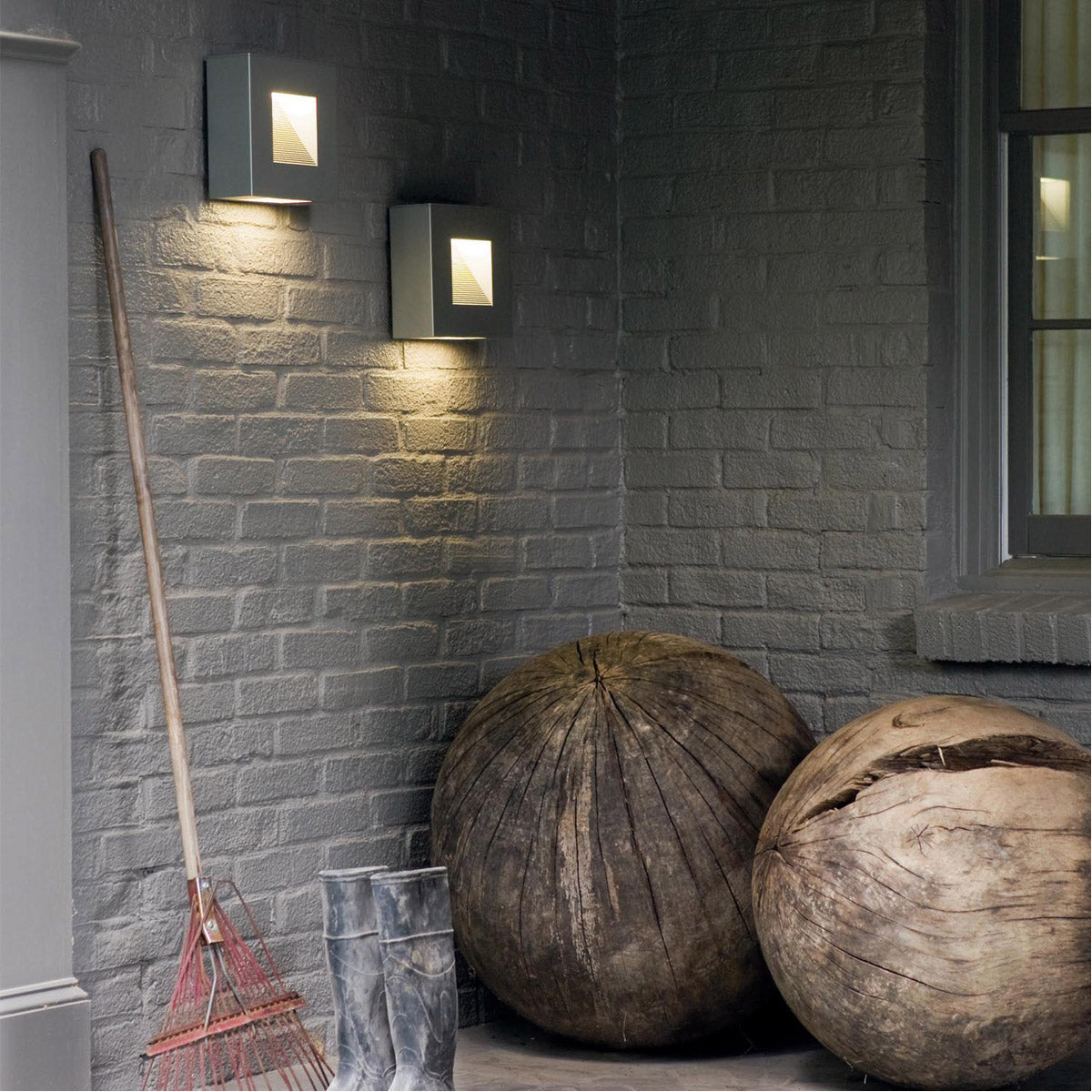 Outdoor Luna Wall Sconce-Hinkley Lighting-HINKLEY-1647TT-LED-Outdoor LightingTitanium-2-France and Son