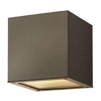 Outdoor Kube Wall Sconce