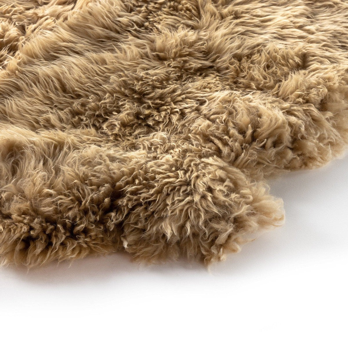 Lalo Lambskin Rug - Beige Lambskin