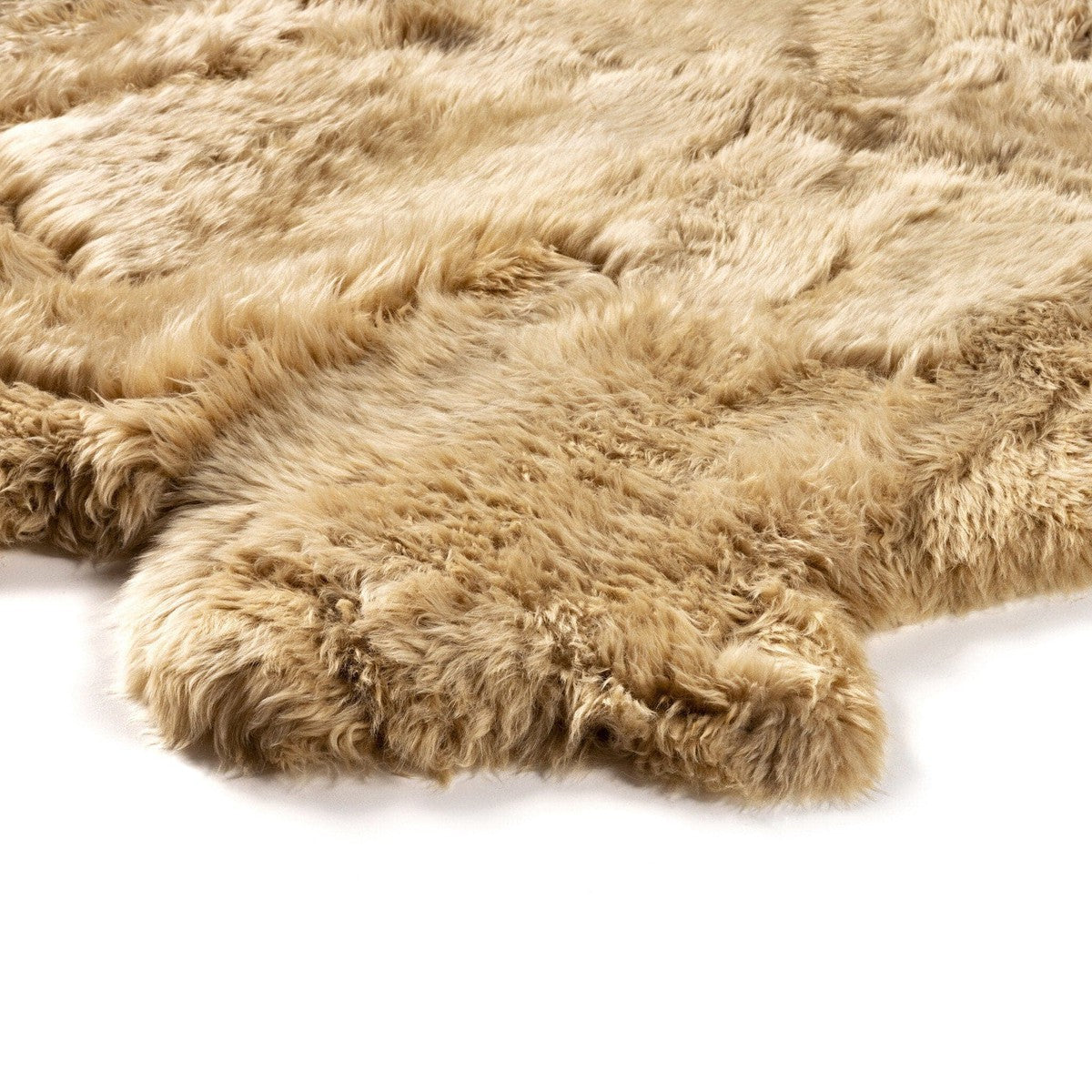 Lalo Lambskin Rug - Beige Lambskin