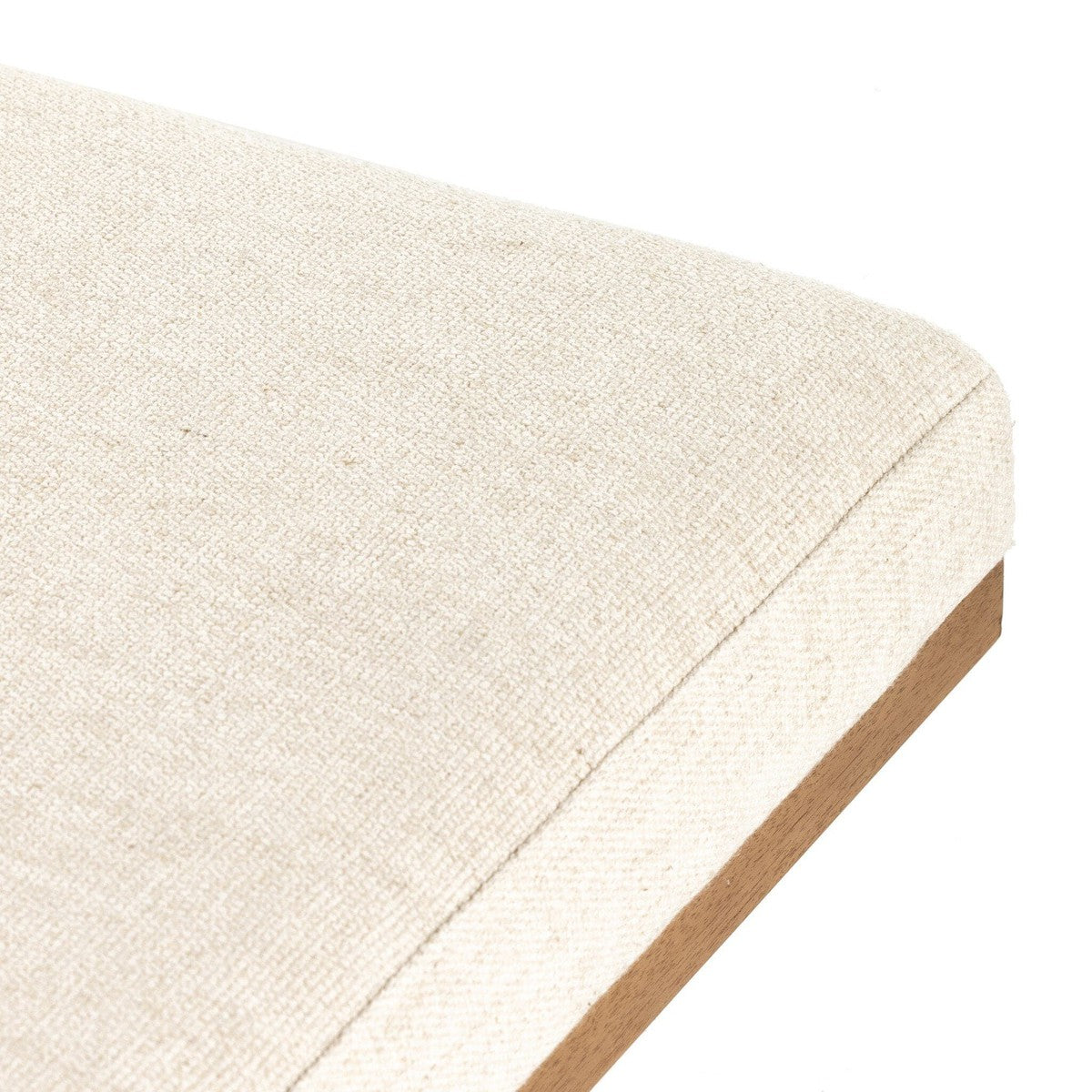 Jakobi Chaise - Thames Cream