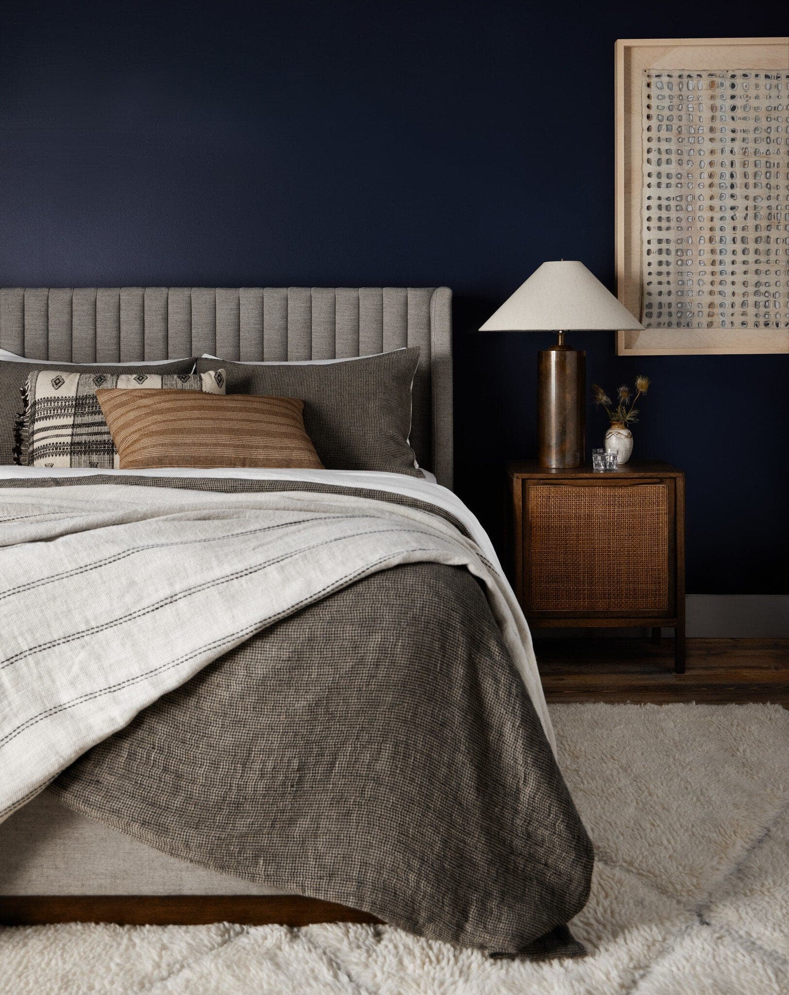 Montgomery Bed - Savile Flannel- King