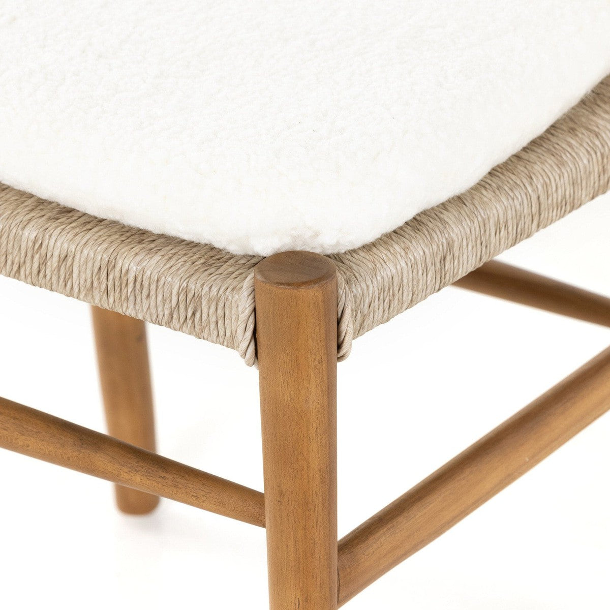 Muestra Dining Chair W/ Cushion - Cream Shorn Sheepskin