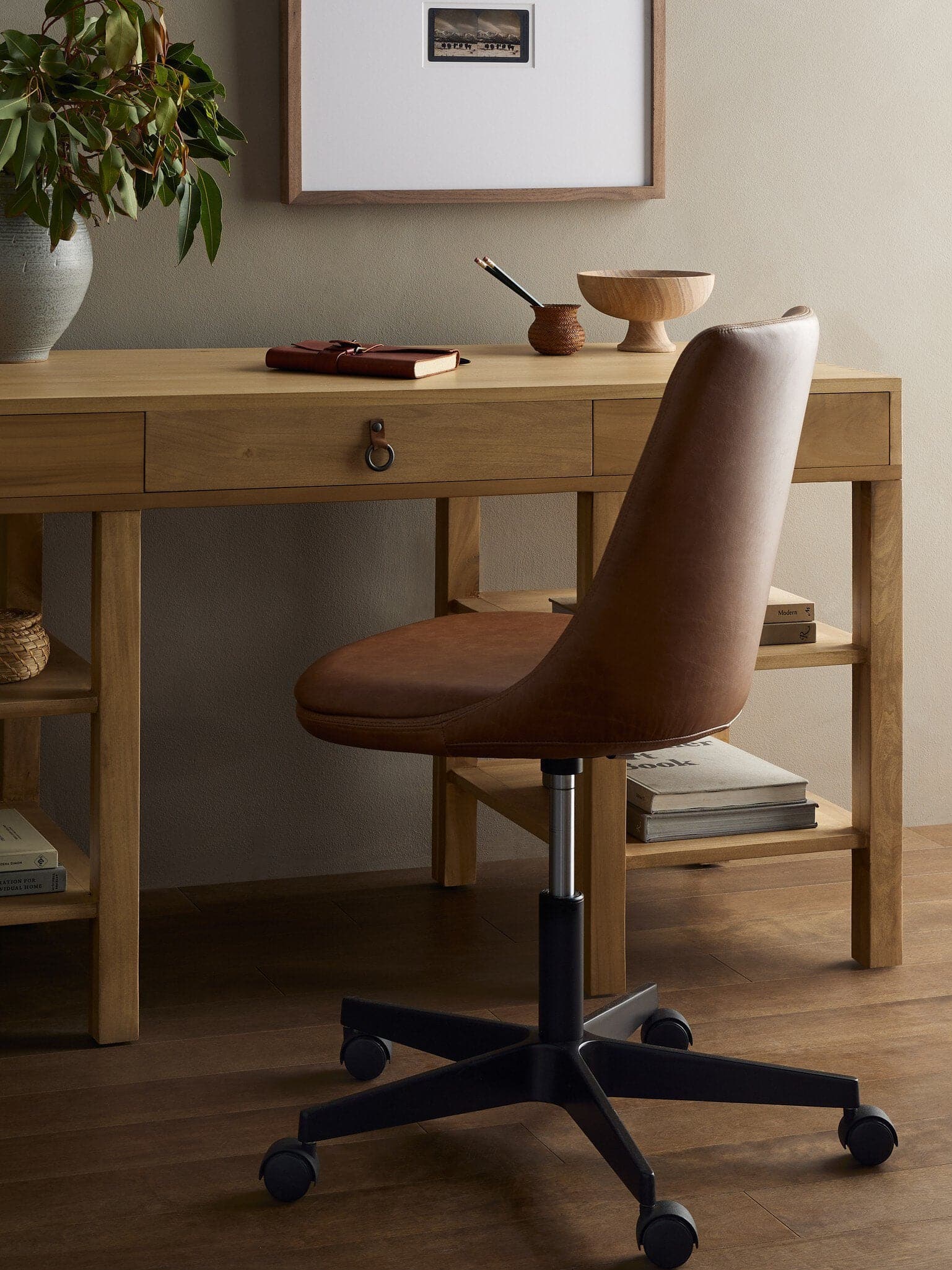 Lyka Desk Chair - Sonoma Chestnut