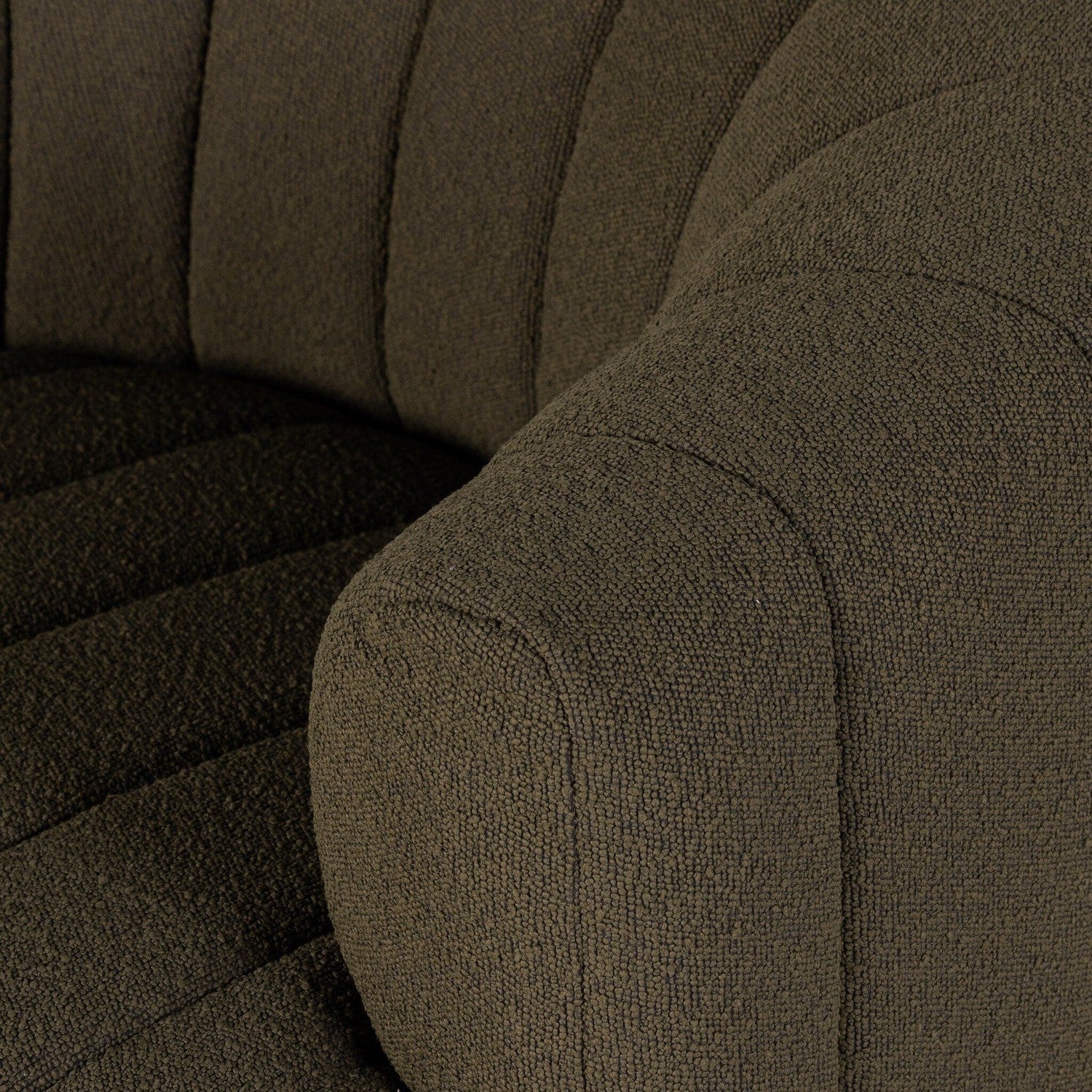 Elliana Swivel Chair - FIQA Boucle Olive