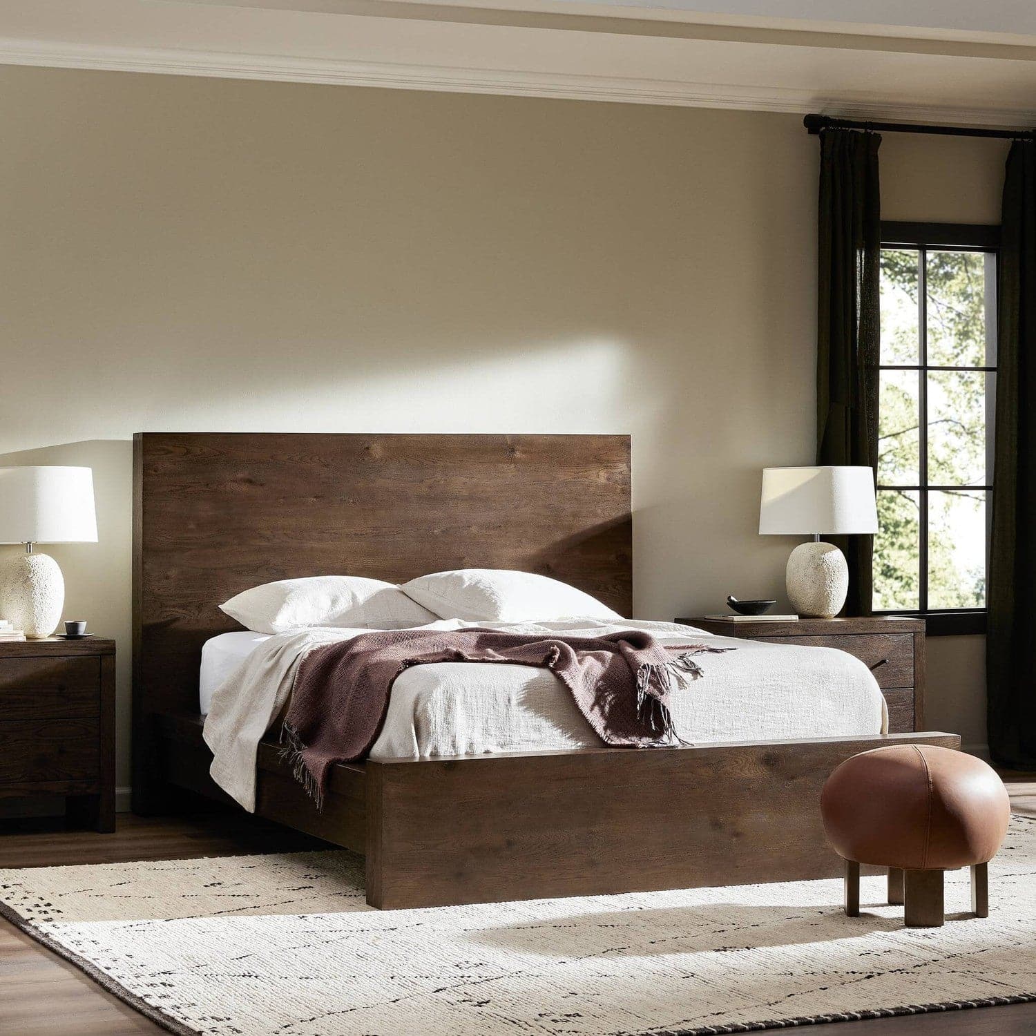 Torrington Bed - Umber Oak - King