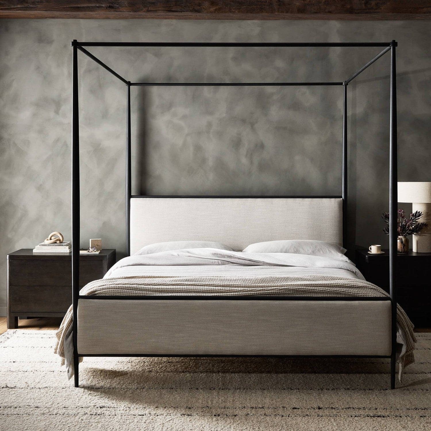 Xander Canopy Bed - Savoy Parchment - Queen