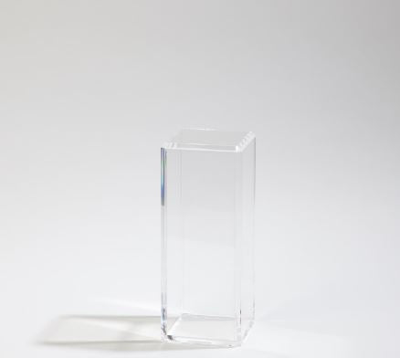 Acrylic Riser-Global Views-GVSA-3.31495-Decor4"-Med-9-France and Son