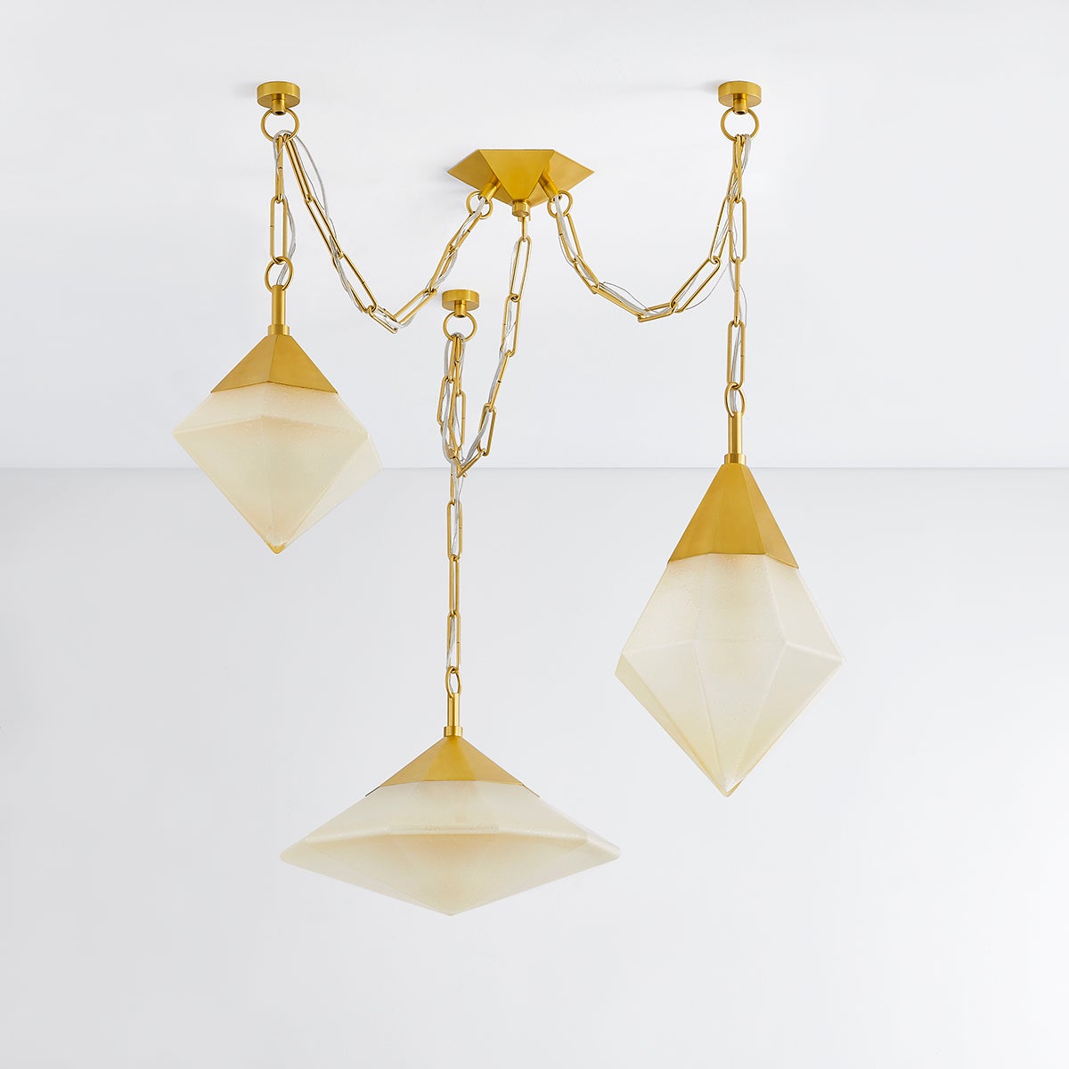 Angelique Chandelier - Vintage Polished Brass 3 Lights