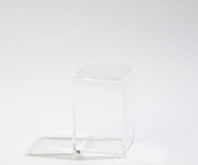 Acrylic Riser-Global Views-GVSA-3.31496-Decor4"-Sm-10-France and Son