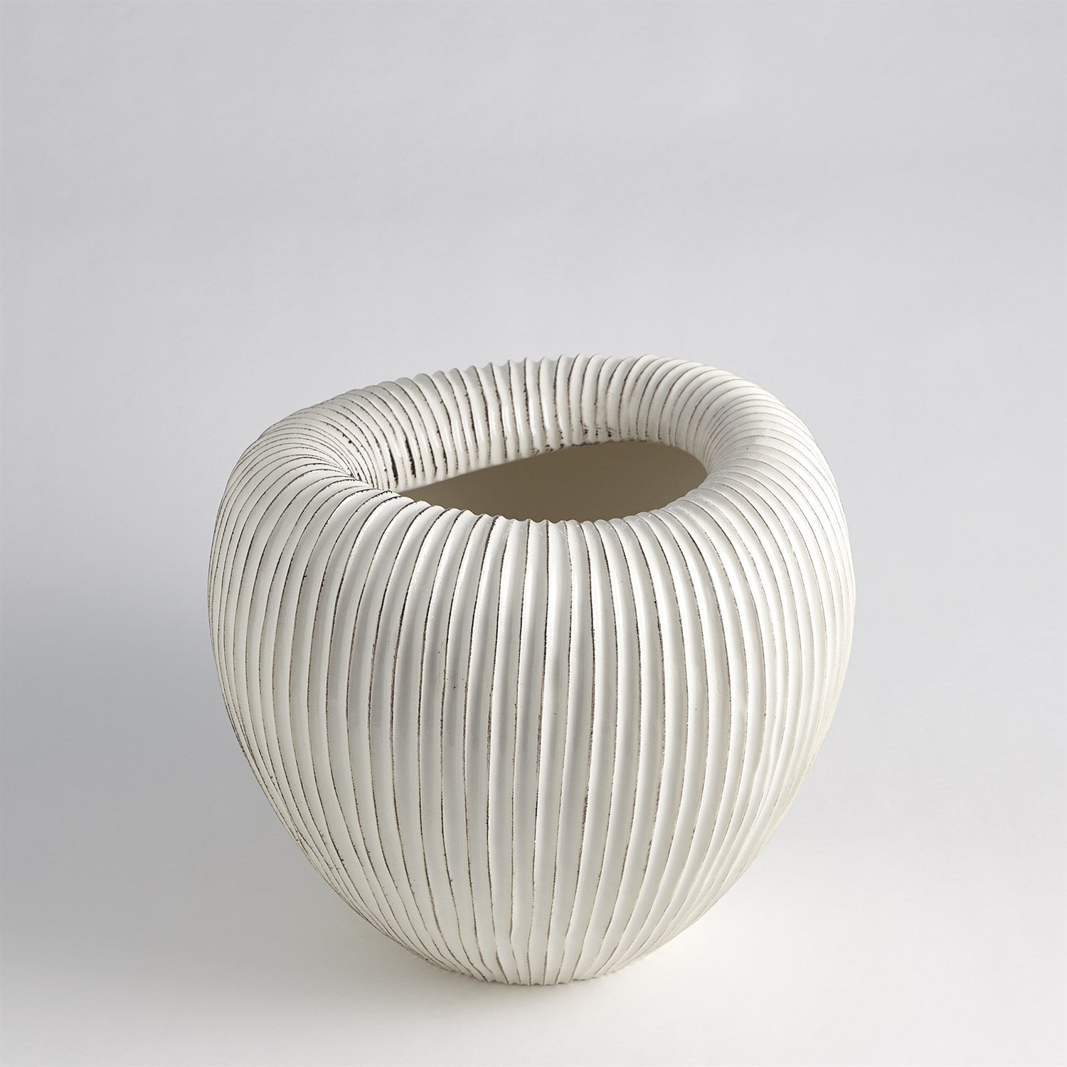 Baleen Cachepot - Ivory W/Brown Edges-Global Views-GVSA-7.30166-Vases-1-France and Son