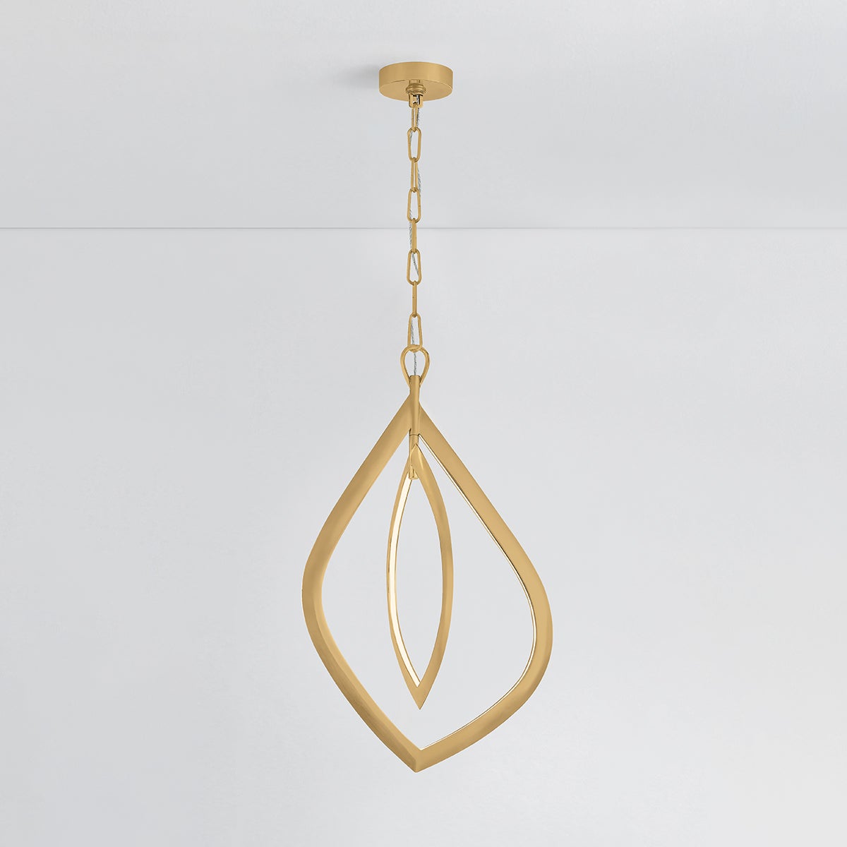 ARLES Chandelier