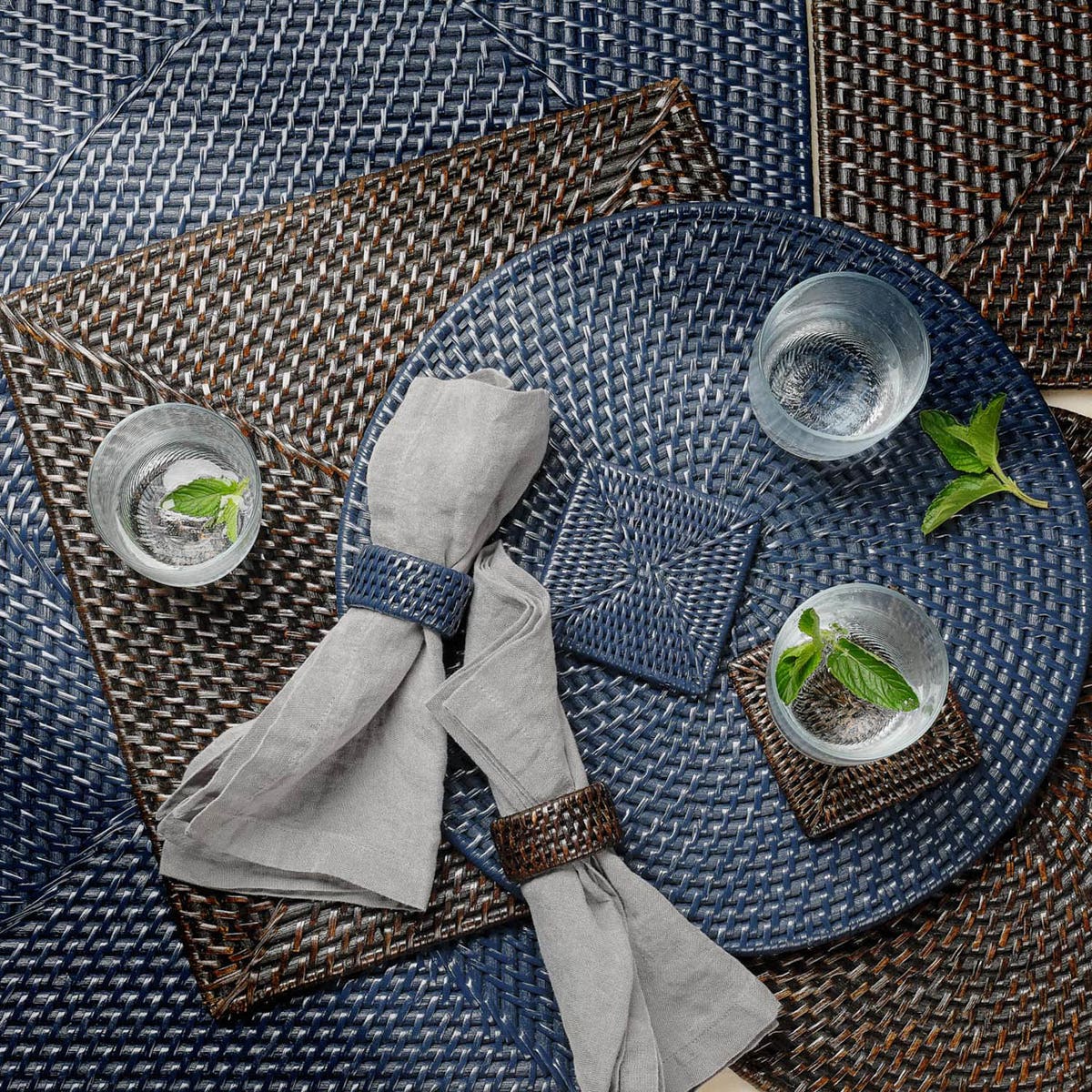 Montague Light Gray Napkin Linen 20"X20" Pack/4