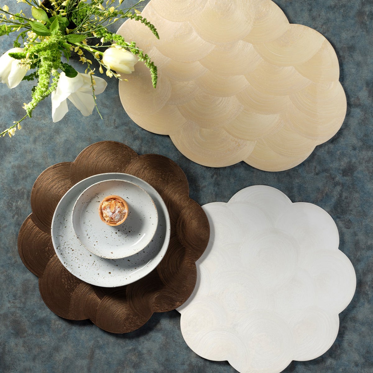Josephine Ivory Oval Placemat Spiral Burl Resin Pack/2