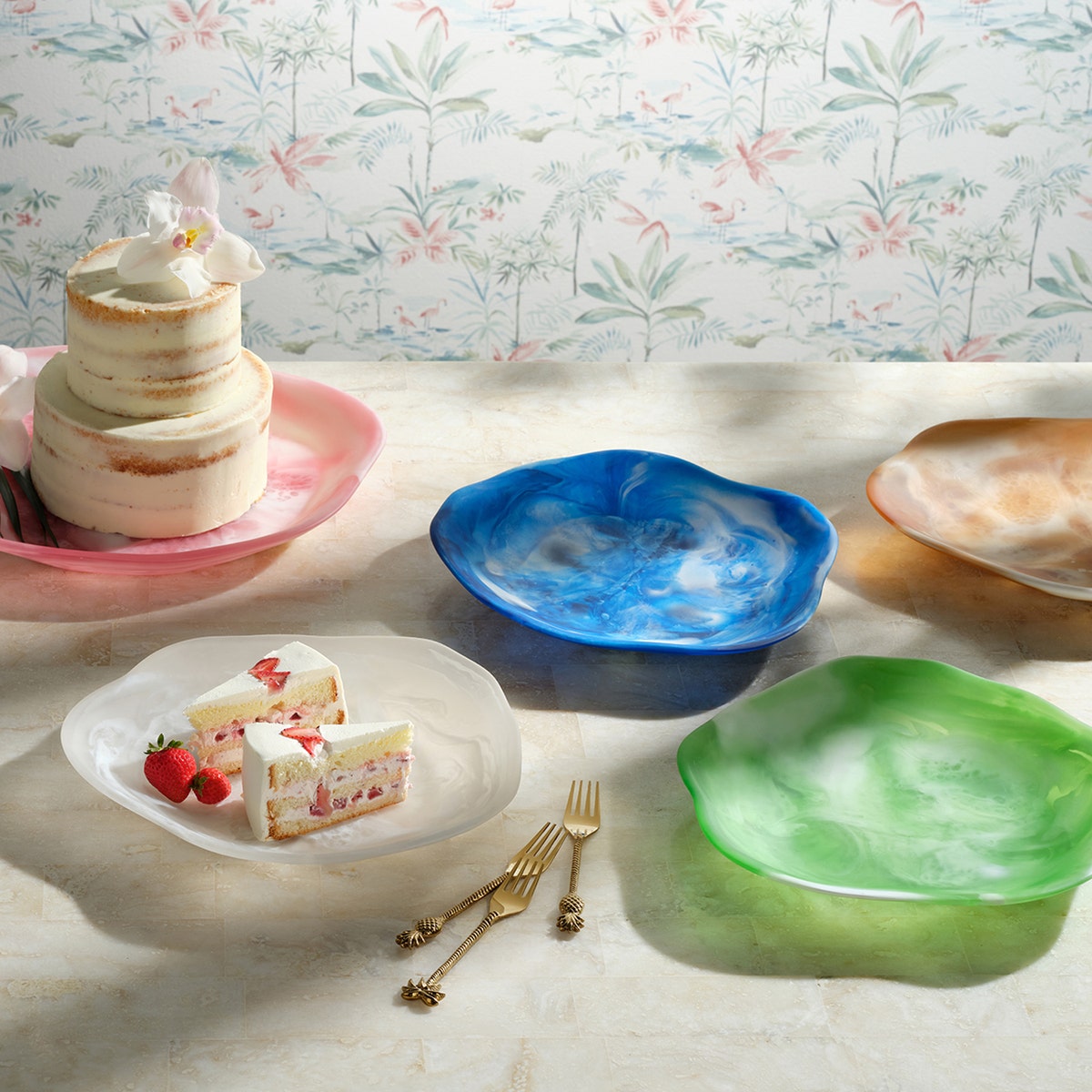Beatrix Green Swirled Serving Trays Resin Set/2