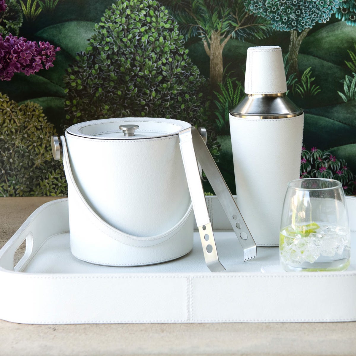 Brisbane Bright White Ice Bucket W/ Tongs Round Marine Leather